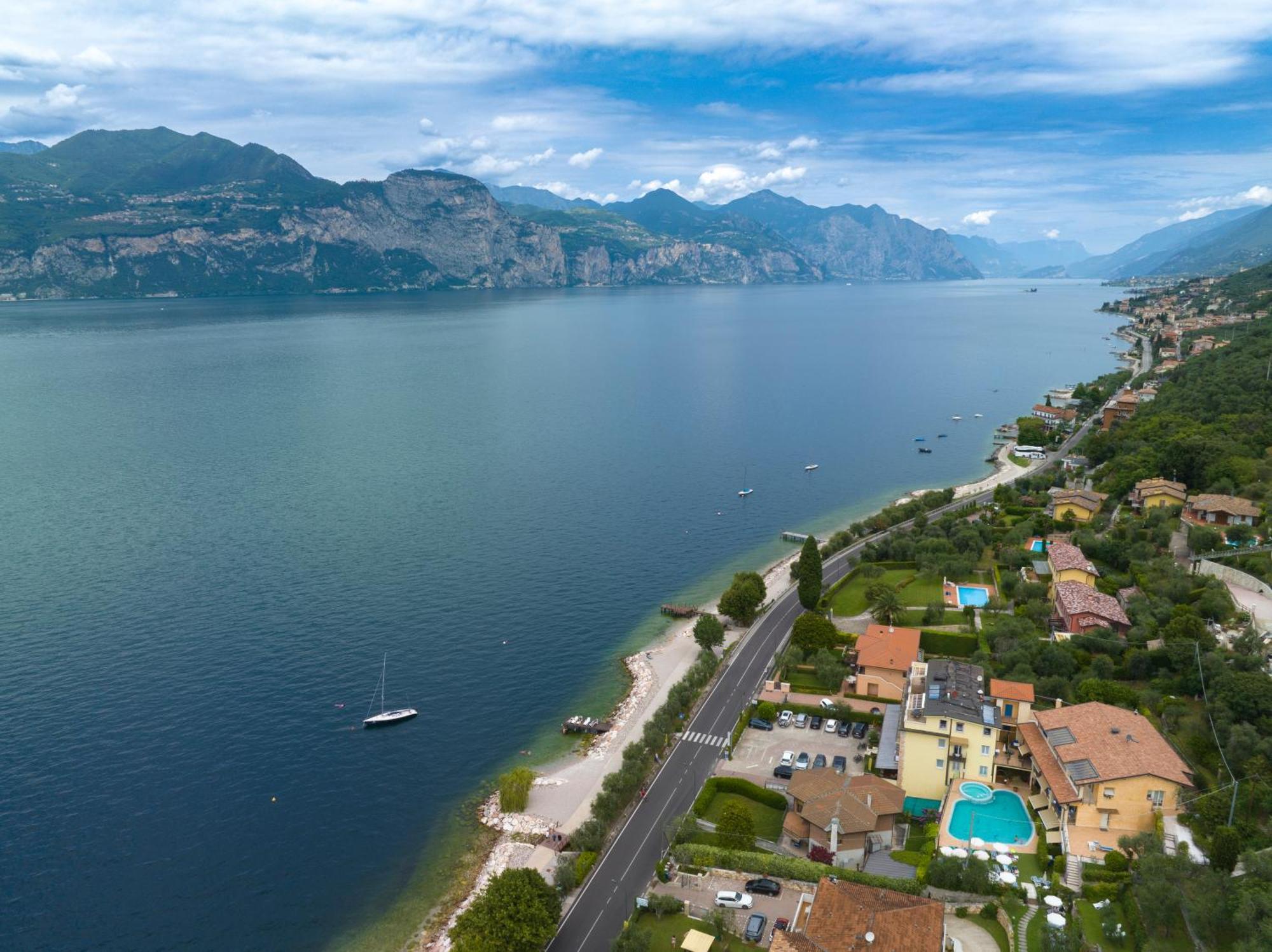 Hotel Garni Rosmari Brenzone sul Garda Eksteriør bilde